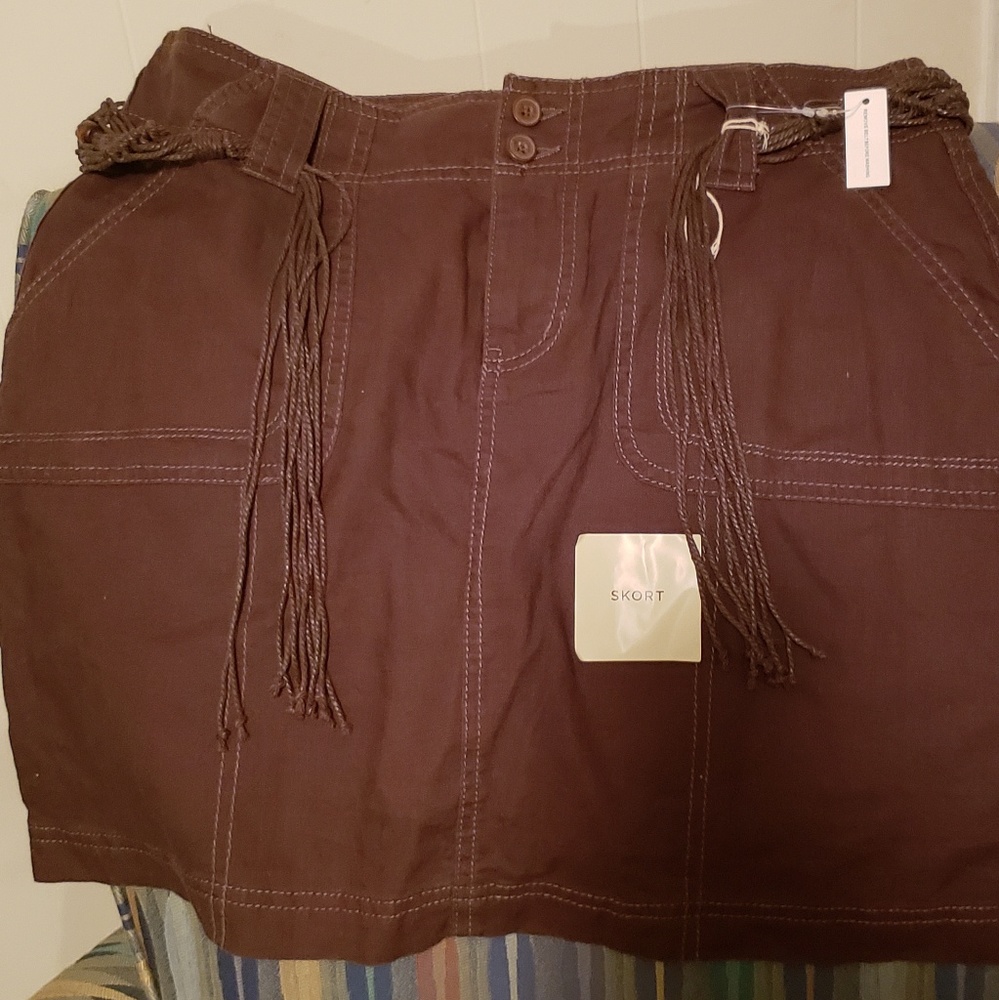 Skort